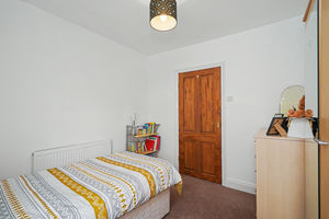 Photo 25- click for photo gallery